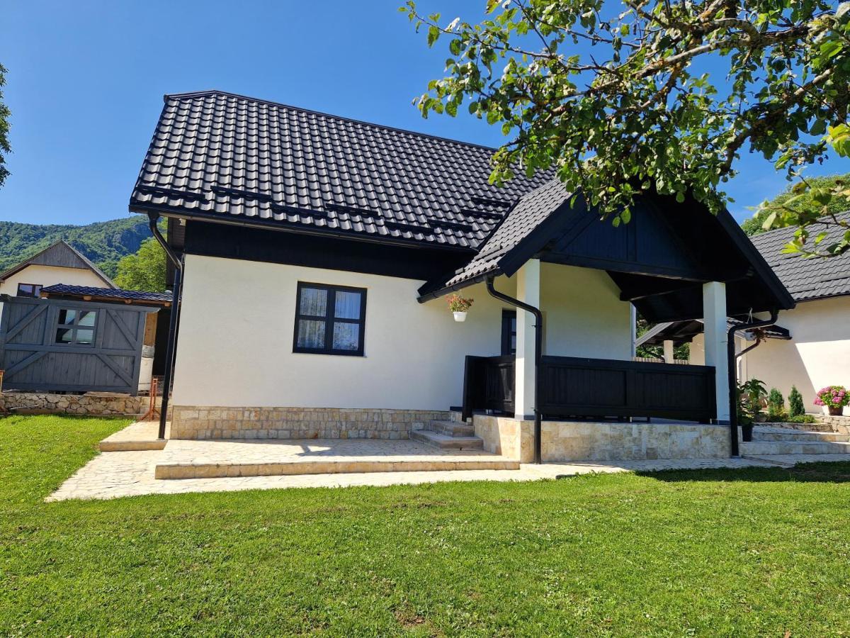 Villa Plitvice Apis Korenica Exterior foto