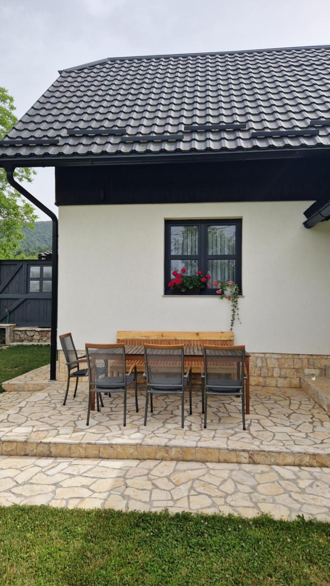 Villa Plitvice Apis Korenica Exterior foto